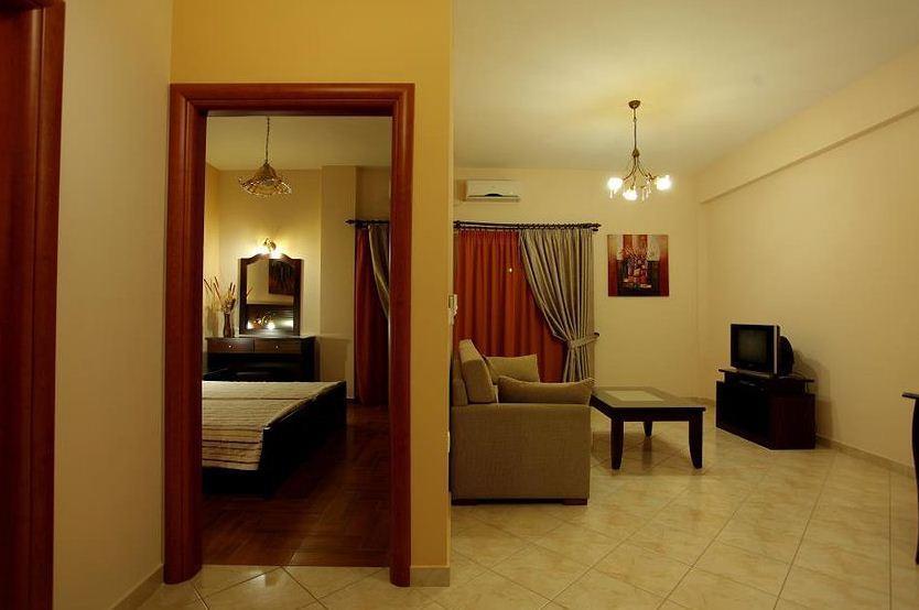 Pantheon Hotel & Suites Nerotriviá Rum bild